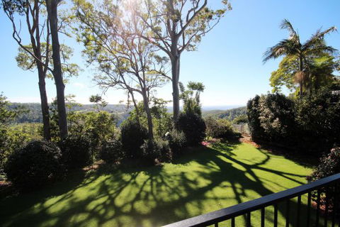 Mt Tamborine Motel - Sunshine Coast Guide 2