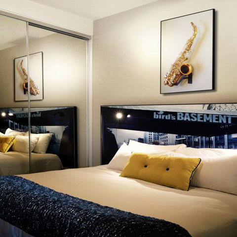 The Jazz Corner Hotel - Sunshine Coast Guide 5