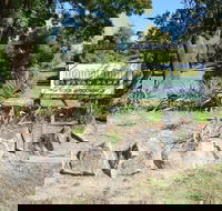 Adelong Golden Gully Caravan Park - Sunshine Coast Guide