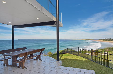 Albatross - Sunshine Coast Guide 8