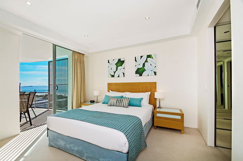 Aqua Vista Luxury Resort - Sunshine Coast Guide 1