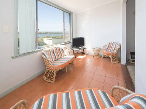 Augusta Hotel Motel - Sunshine Coast Guide 5