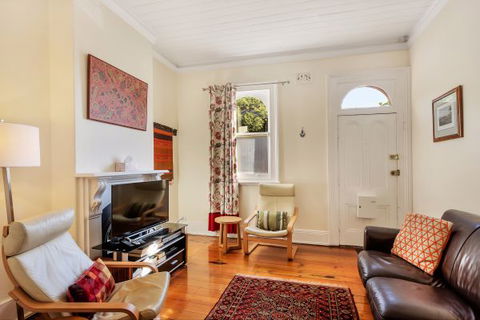 Carlson Terrace - Sunshine Coast Guide 3