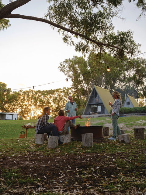 Esperance Chalet Village - Sunshine Coast Guide 0