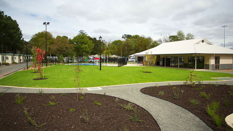 Barossa Tourist Park - Sunshine Coast Guide 0
