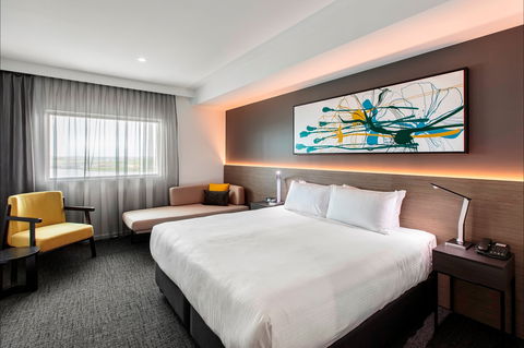 Mercure Sunshine Coast Kawana Waters - Sunshine Coast Guide 1