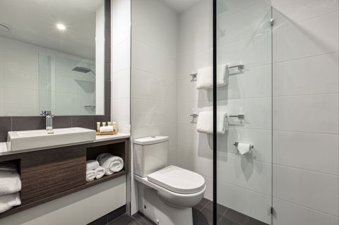 Mercure Sunshine Coast Kawana Waters - Sunshine Coast Guide 6