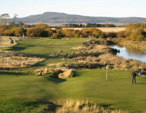 Ratho Farm - Sunshine Coast Guide 2