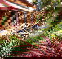 The Creek Cottage - Sunshine Coast Guide