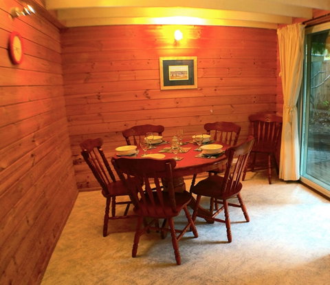 Welinga - Sunshine Coast Guide 8