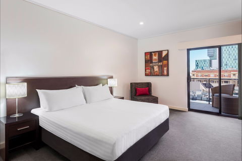 Adina Apartment Hotel Perth - Barrack Street - Sunshine Coast Guide 1