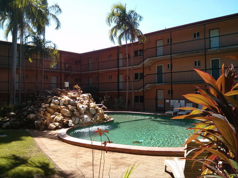Alatai Holiday Apartments - Sunshine Coast Guide 0