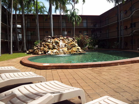 Alatai Holiday Apartments - Sunshine Coast Guide 1