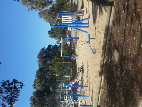 ARDROSSAN - Highview Holiday Village - Sunshine Coast Guide 2