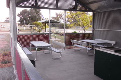 Ariah Park Camping Ground - Sunshine Coast Guide 0