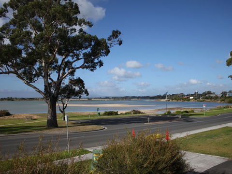 Bridport Seaside Lodge - Sunshine Coast Guide 5