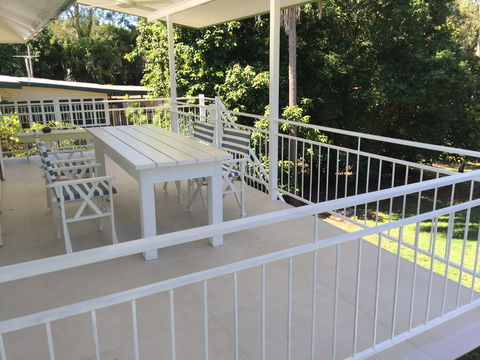 Daggoombah Holiday House - Sunshine Coast Guide 7