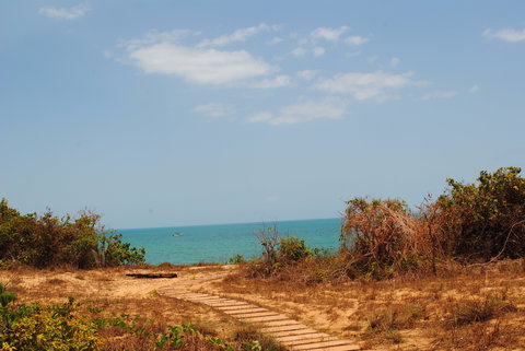 EARE Wallaby Beach Workers Camp - Sunshine Coast Guide 1