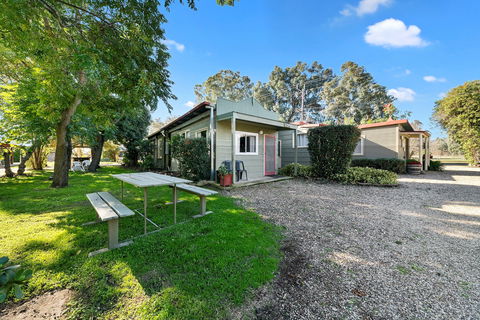 Everton Caravan And Tourist Park - Sunshine Coast Guide 5