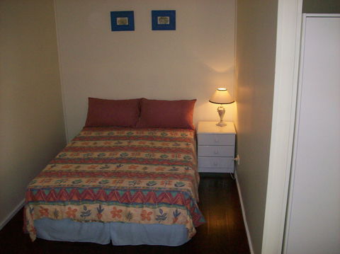 Goughs Bay Holiday Cottages - Sunshine Coast Guide 3
