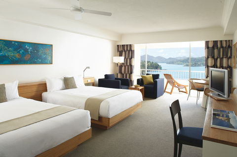 Hamilton Island Reef View Hotel - Sunshine Coast Guide 2