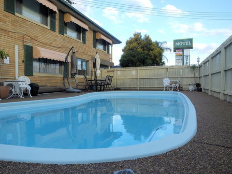 Hunter Valley Motel - Sunshine Coast Guide 1