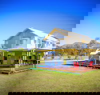 Hunter Olive House - Sunshine Coast Guide