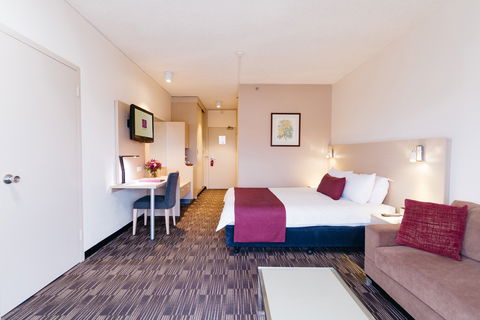 Sage Hotel Adelaide - Sunshine Coast Guide 6