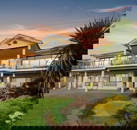 Serenity on Stacey - Sunshine Coast Guide