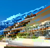 Shelly Bay Resort - Sunshine Coast Guide