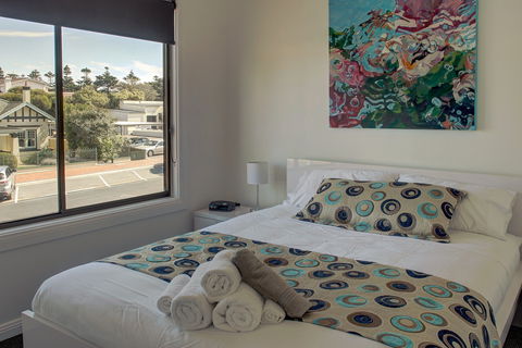 AART Apartments - Sunshine Coast Guide 0