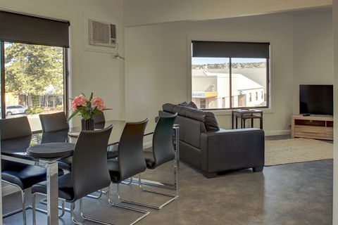 AART Apartments - Sunshine Coast Guide 1