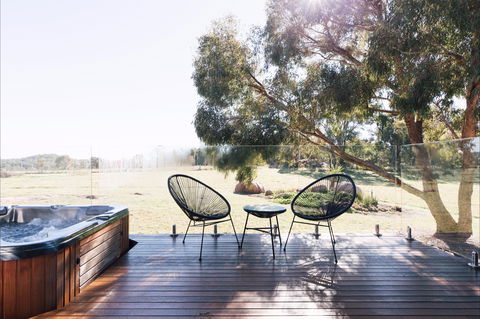 Alure Stanthorpe - Sunshine Coast Guide 1