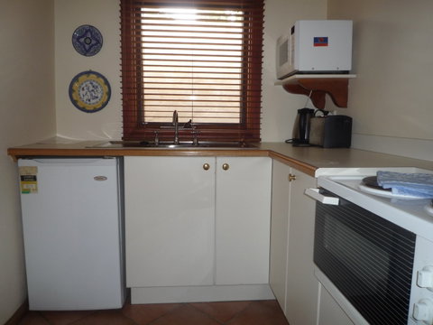 Apartments On-The-Park: Studio 35 - Sunshine Coast Guide 2
