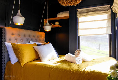 Compass Hut - Sunshine Coast Guide 0