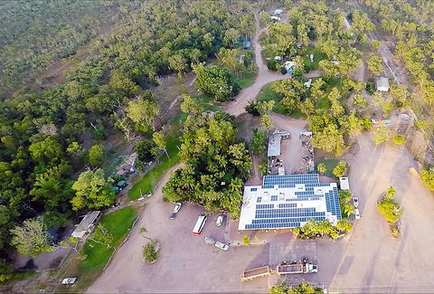 Corroboree Park Tavern - Sunshine Coast Guide 0