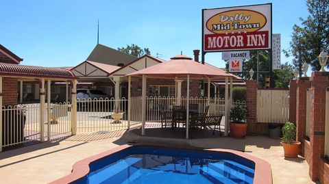 Dalby Mid Town Motor Inn - Sunshine Coast Guide 1