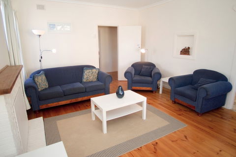 Erenerie - Sunshine Coast Guide 2