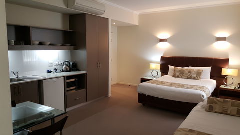 Quality Suites Fremantle - Sunshine Coast Guide 2