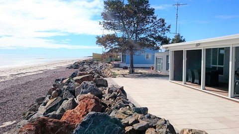 The Beach House At Chinaman Wells - Sunshine Coast Guide 0