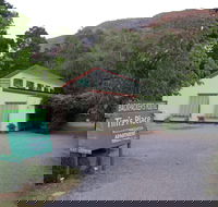 Tim's Place - Sunshine Coast Guide