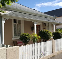 Arendon Cottage