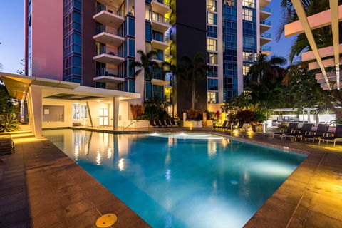 Artique Resort - Sunshine Coast Guide 2