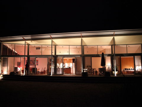 Arthouse Bay Of Fires - Sunshine Coast Guide 1