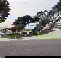 Browns Rocks Caravan Park - Sunshine Coast Guide