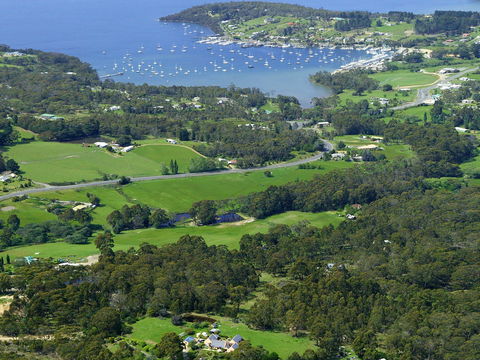 Parnella Kettering Accommodation - Sunshine Coast Guide 0