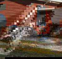 Wonderland Cottages - Sunshine Coast Guide