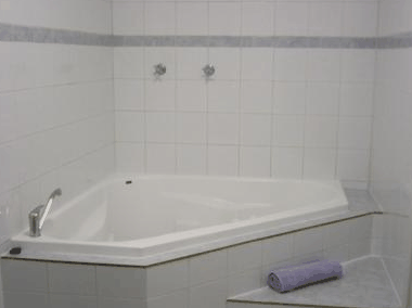 Albany Apartments - Sunshine Coast Guide 1