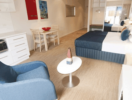 Broadwater Mariner Resort - Sunshine Coast Guide