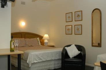Bermagui Motor Inn - Sunshine Coast Guide 1